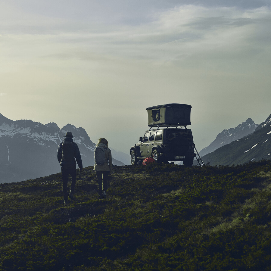 thule basin hardshell taktält svart