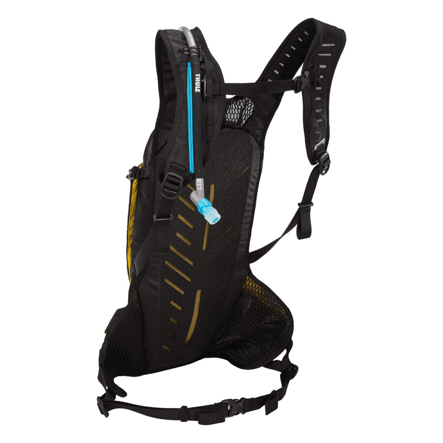 thule vital 8l vätskepaket 8l svart