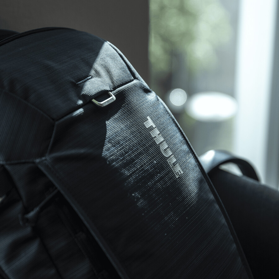 thule construct laptop ryggsäck 24l svart