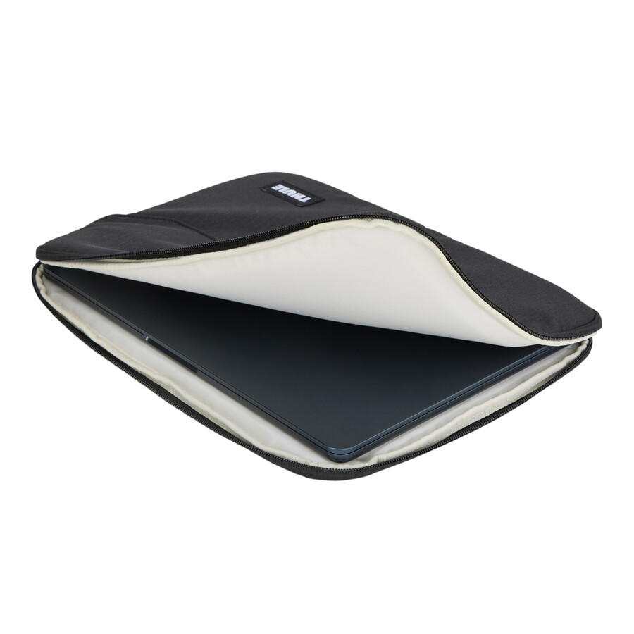 fodral till macbook air 13 svart