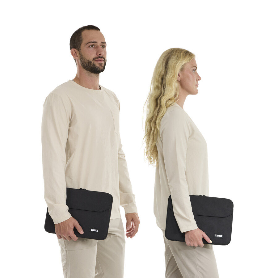 fodral till macbook air 13 svart