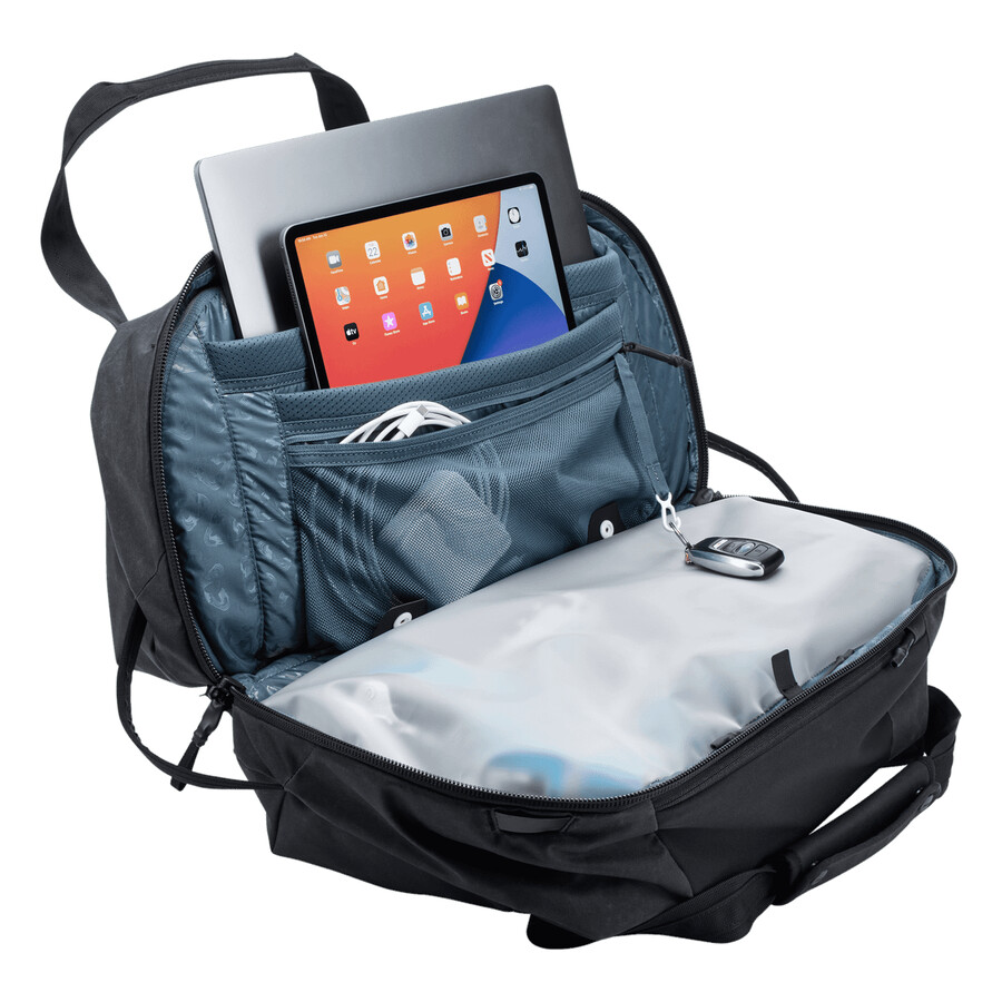 thule aion duffelväska 35l svart