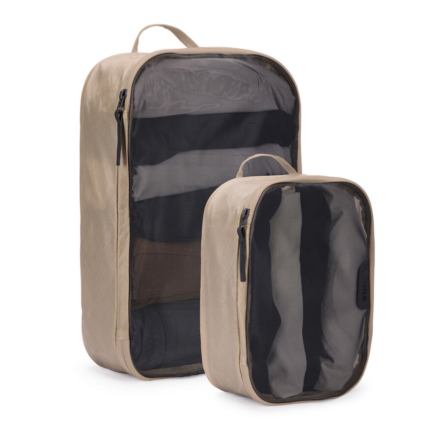 set med 1 förpackningskub medium och 1 förpackningskub liten mild beige