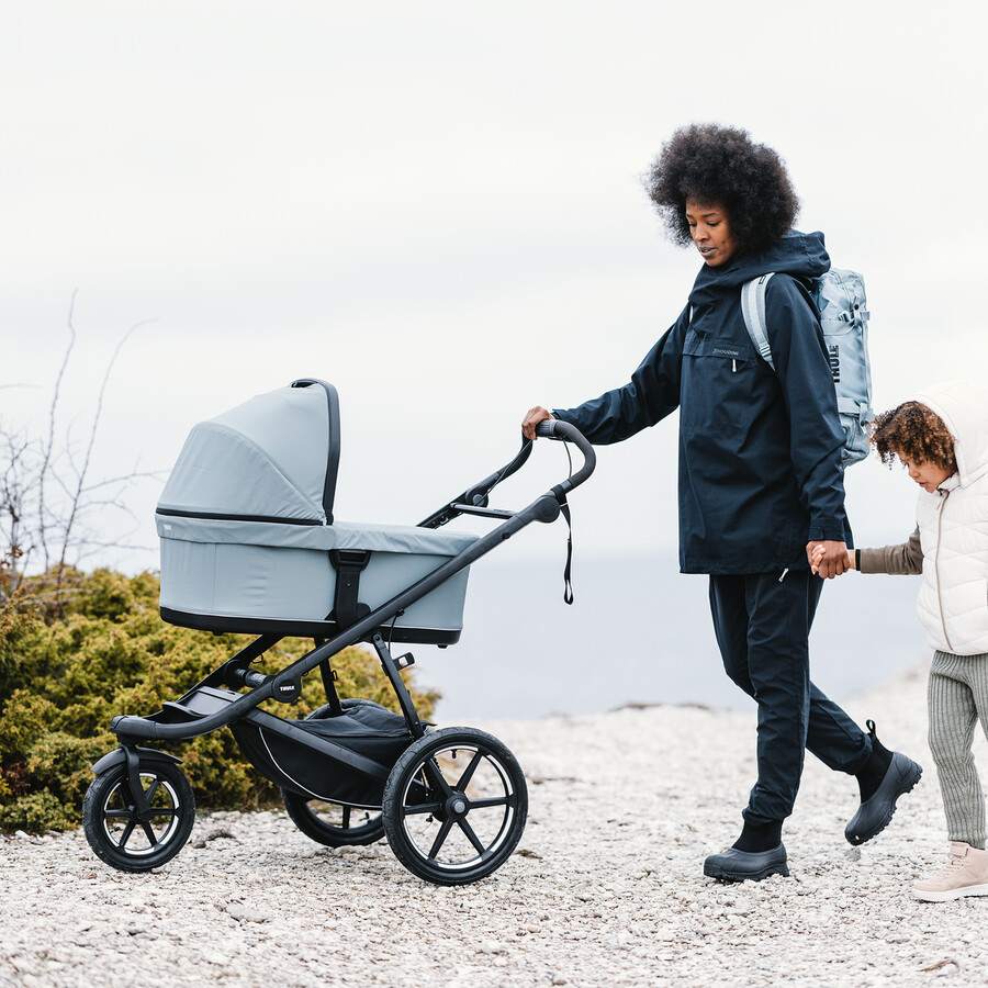 thule urban glide 3 all-terrain barnvagn svart