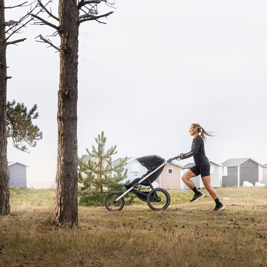 terräng- och joggingvagn svart