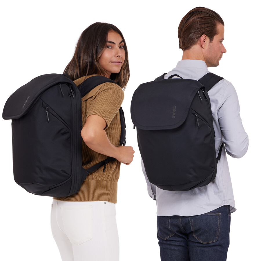 expanderbar reseryggsäck 26l svart