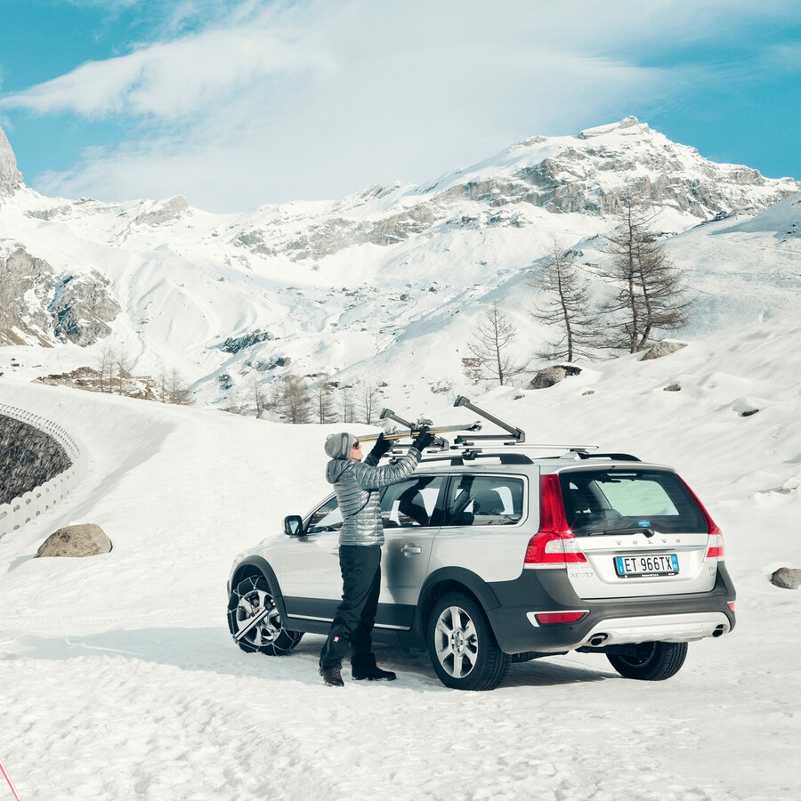 thule snowpack l skid- och snowboardhållare svart