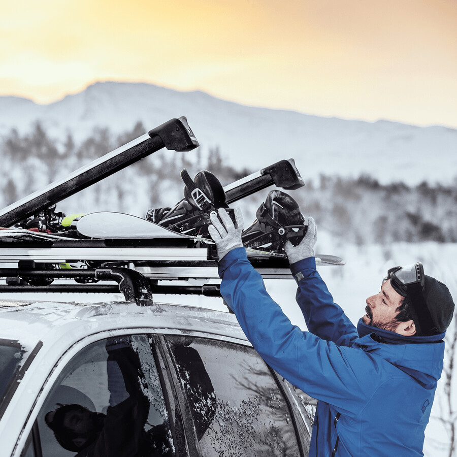 thule snowpack extender skid- och snowboardhållare i aluminium